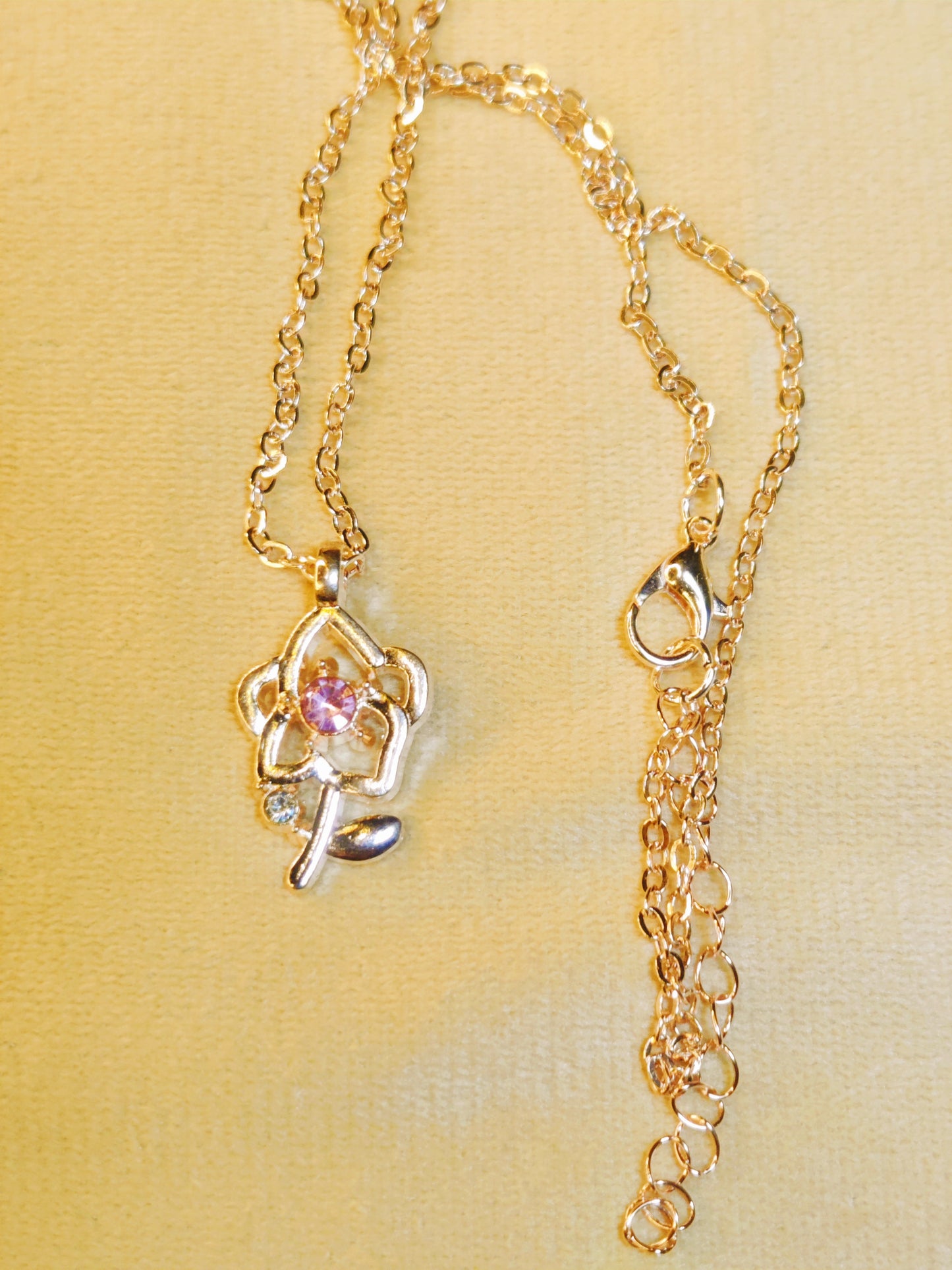 Flora Shine Mini Charm